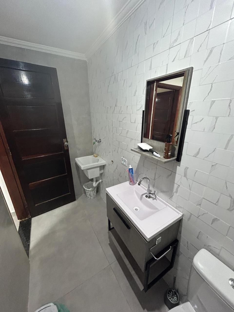 Apartamento 108 Condominio Serena A 150 Metros Da Praia - Guilhermina - Praia Grande エクステリア 写真
